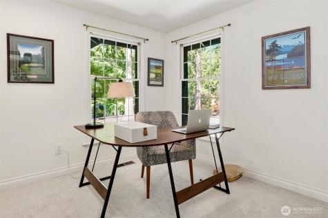 2726 209th Avenue NE Sammamish WA 98074
