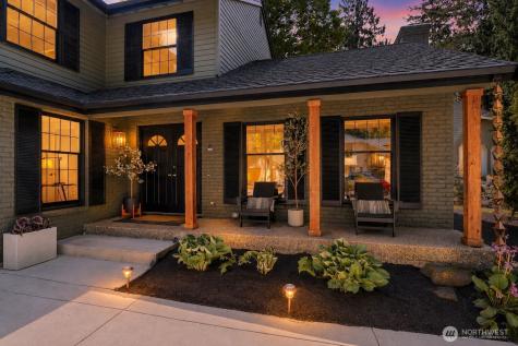 2726 209th Avenue NE Sammamish WA 98074