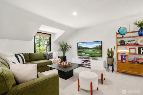 2726 209th Avenue NE Sammamish WA 98074