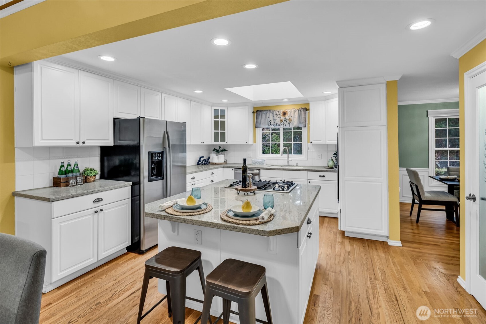 21609 NE 4th Street Sammamish WA 98074