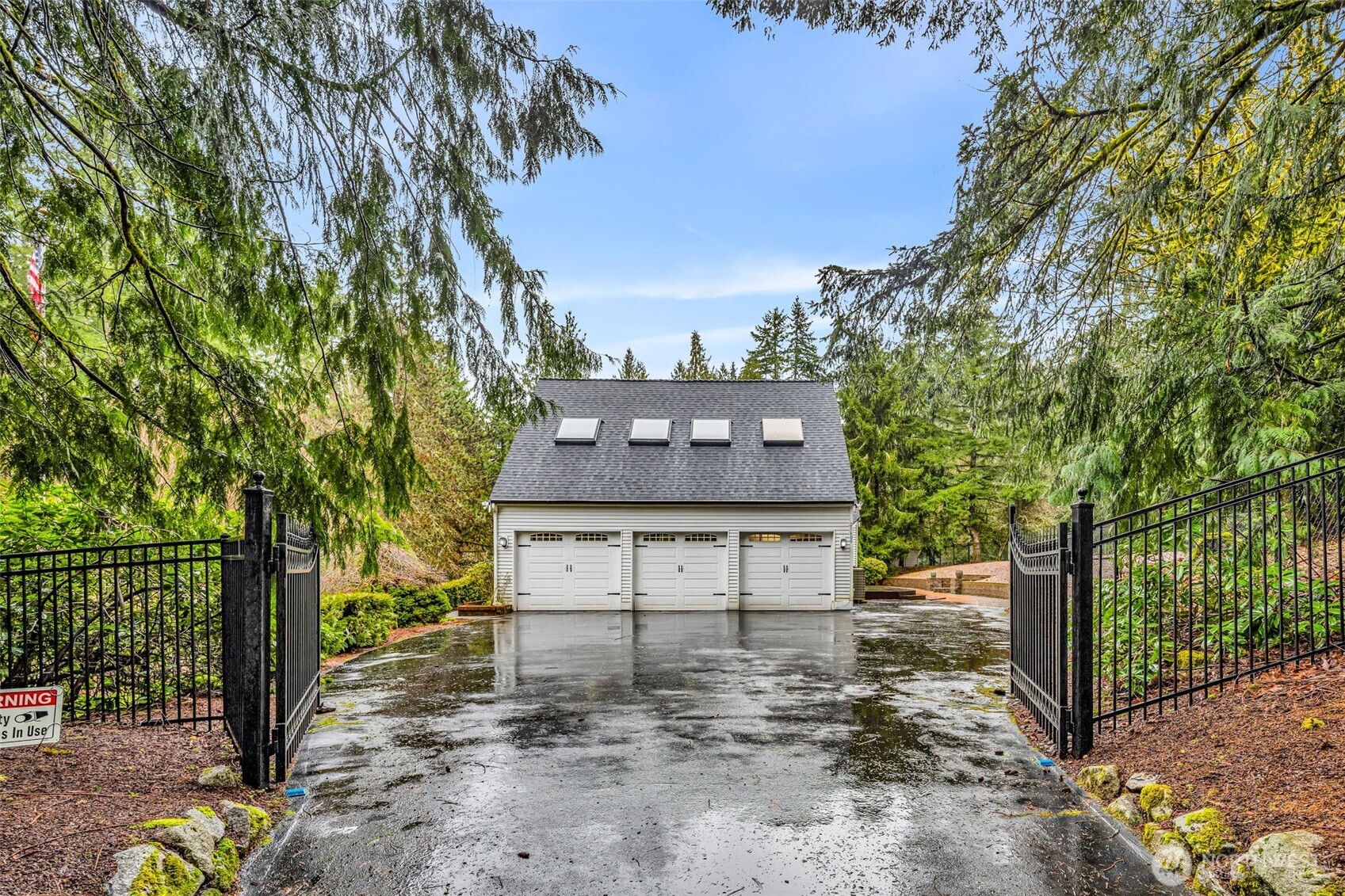 21609 NE 4th Street Sammamish WA 98074