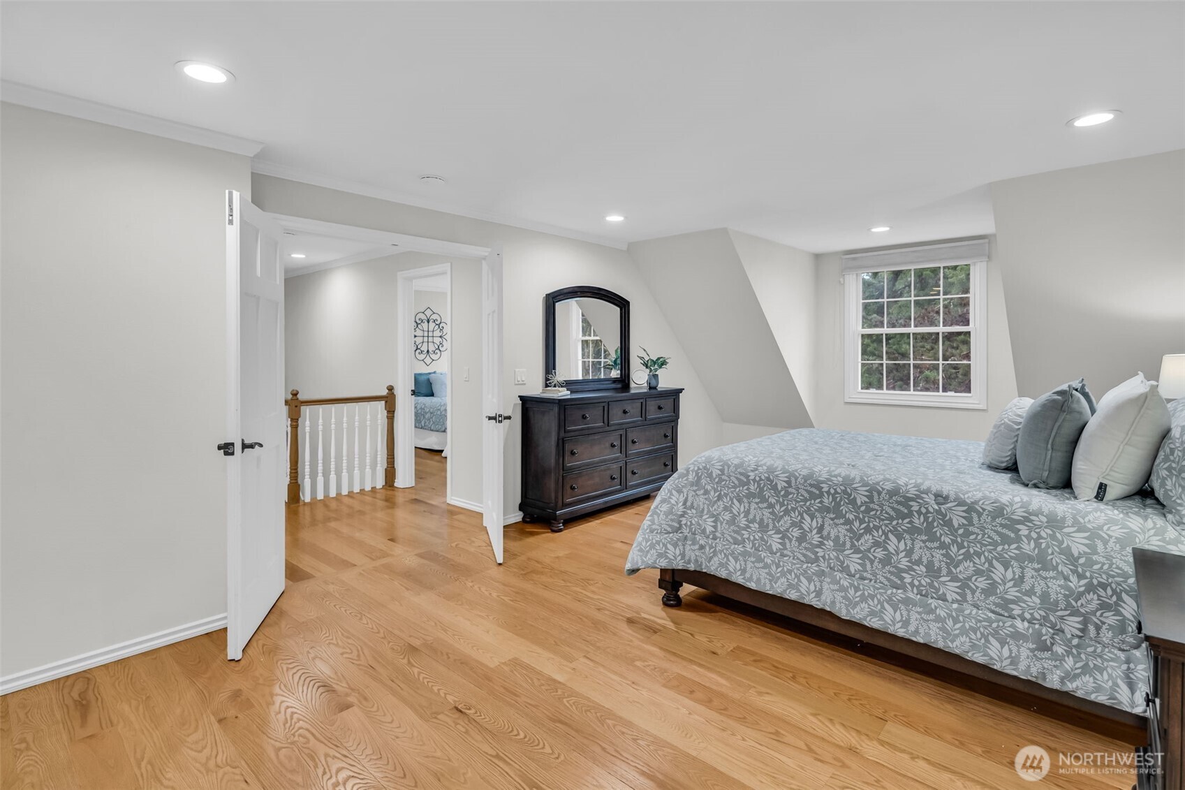21609 NE 4th Street Sammamish WA 98074