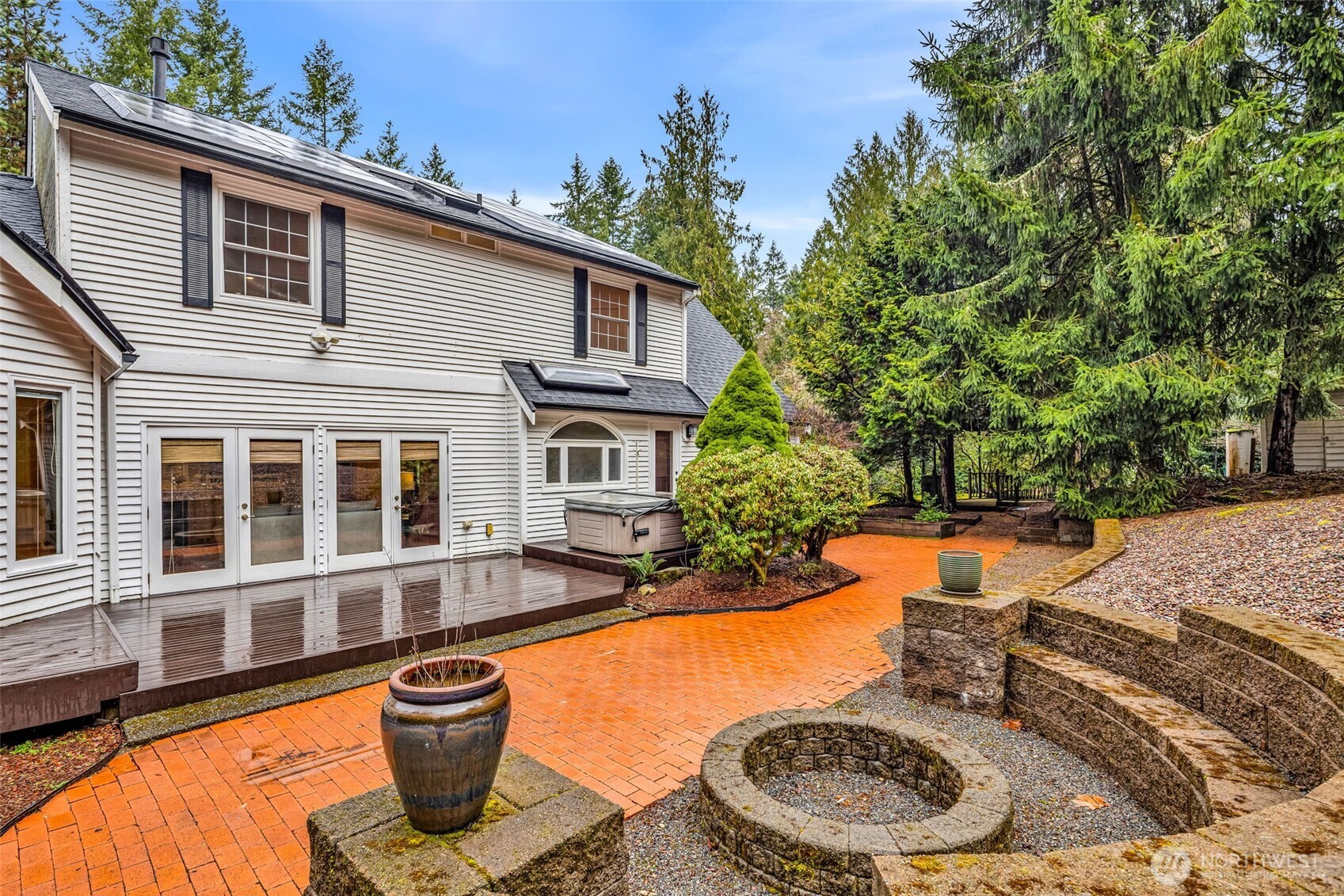 21609 NE 4th Street Sammamish WA 98074