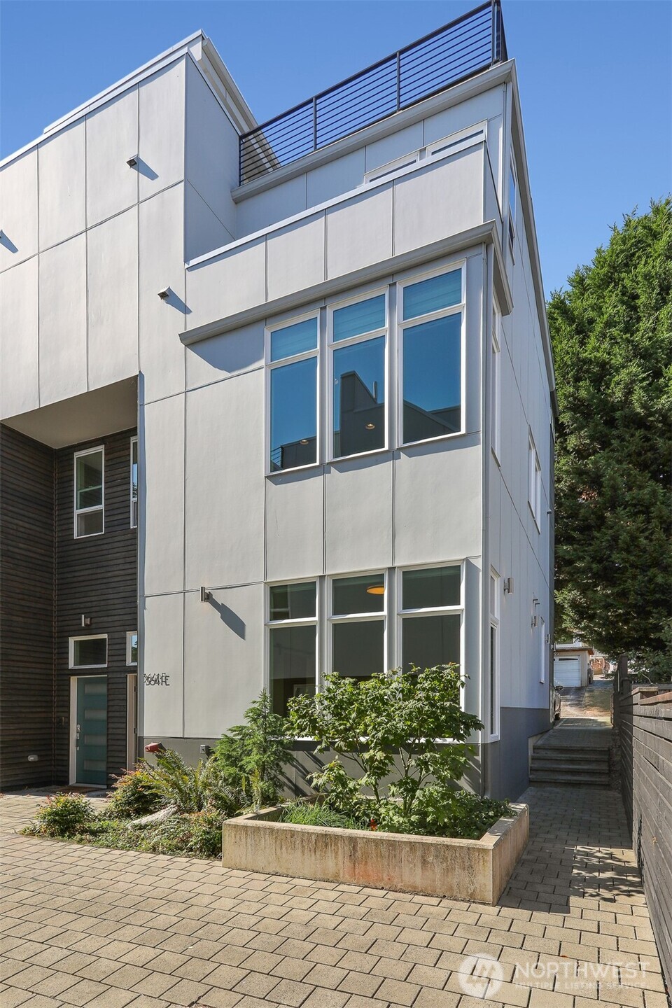 3641 22nd Avenue W Seattle WA 98199