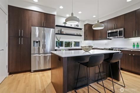3641 22nd Avenue W Seattle WA 98199
