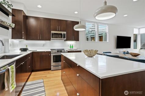 3641 22nd Avenue W Seattle WA 98199