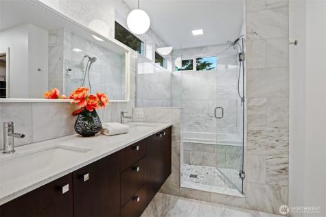 3641 22nd Avenue W Seattle WA 98199