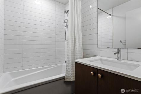 3641 22nd Avenue W Seattle WA 98199