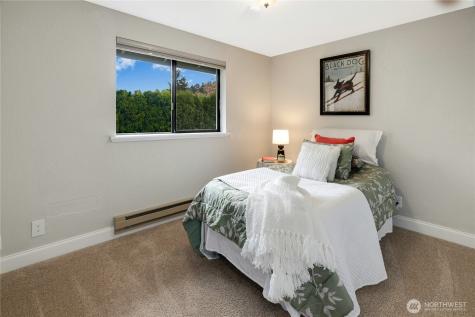 1044 NE Swanson Way Poulsbo WA 98370
