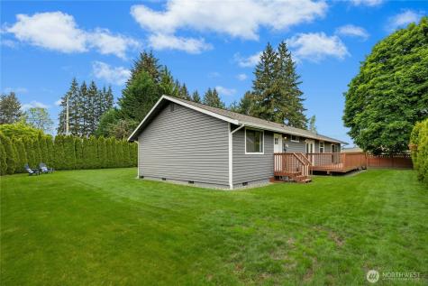 1044 NE Swanson Way Poulsbo WA 98370