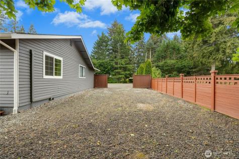 1044 NE Swanson Way Poulsbo WA 98370