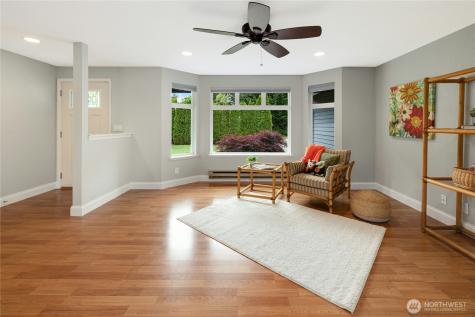 1044 NE Swanson Way Poulsbo WA 98370