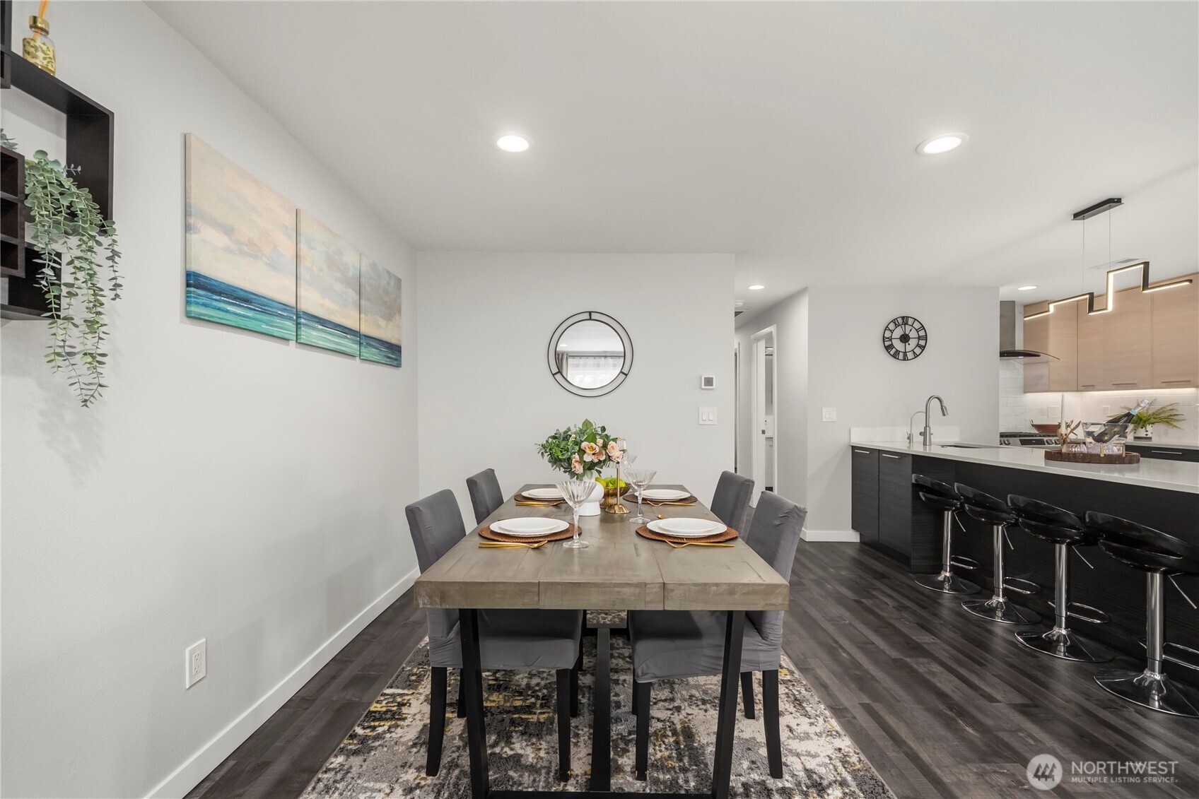 5643 16th Avenue SW Seattle WA 98106
