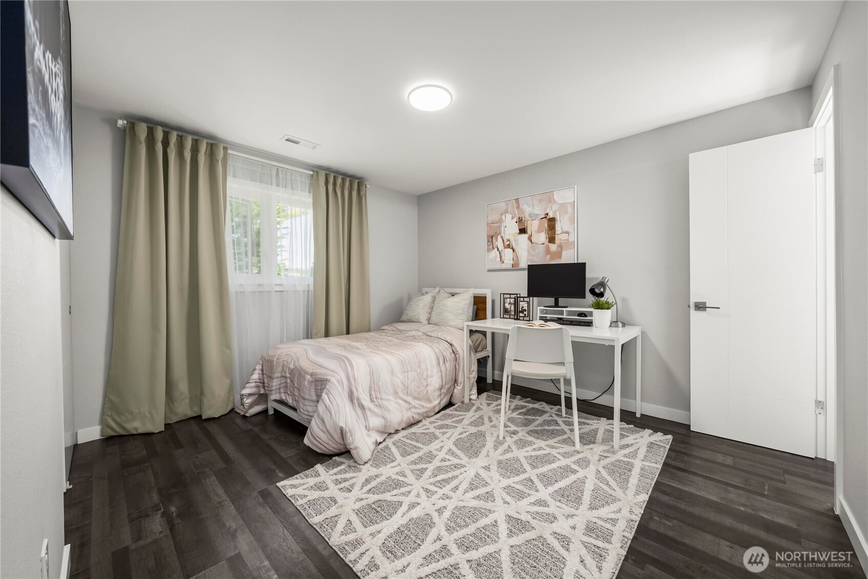 5643 16th Avenue SW Seattle WA 98106