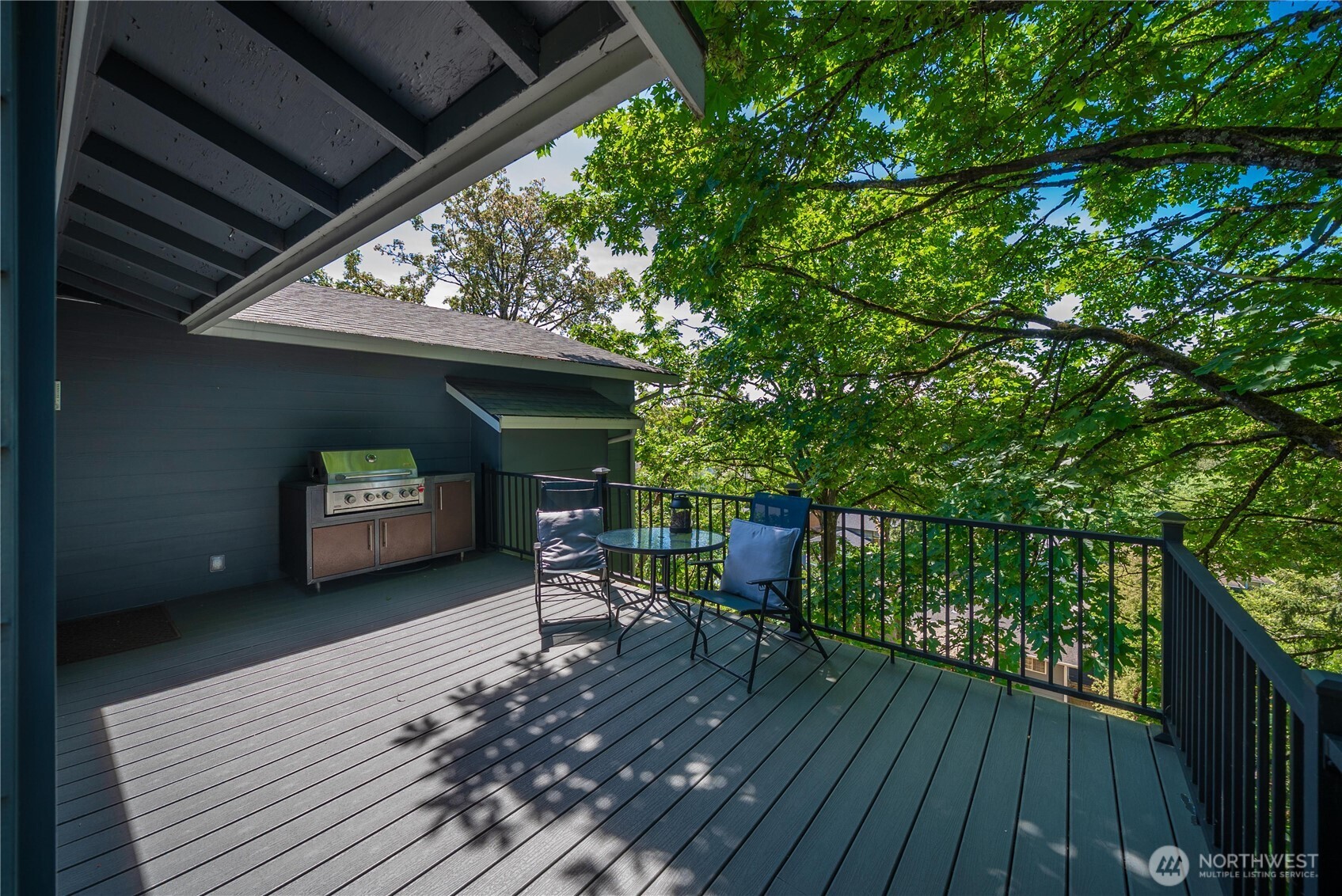 5643 16th Avenue SW Seattle WA 98106