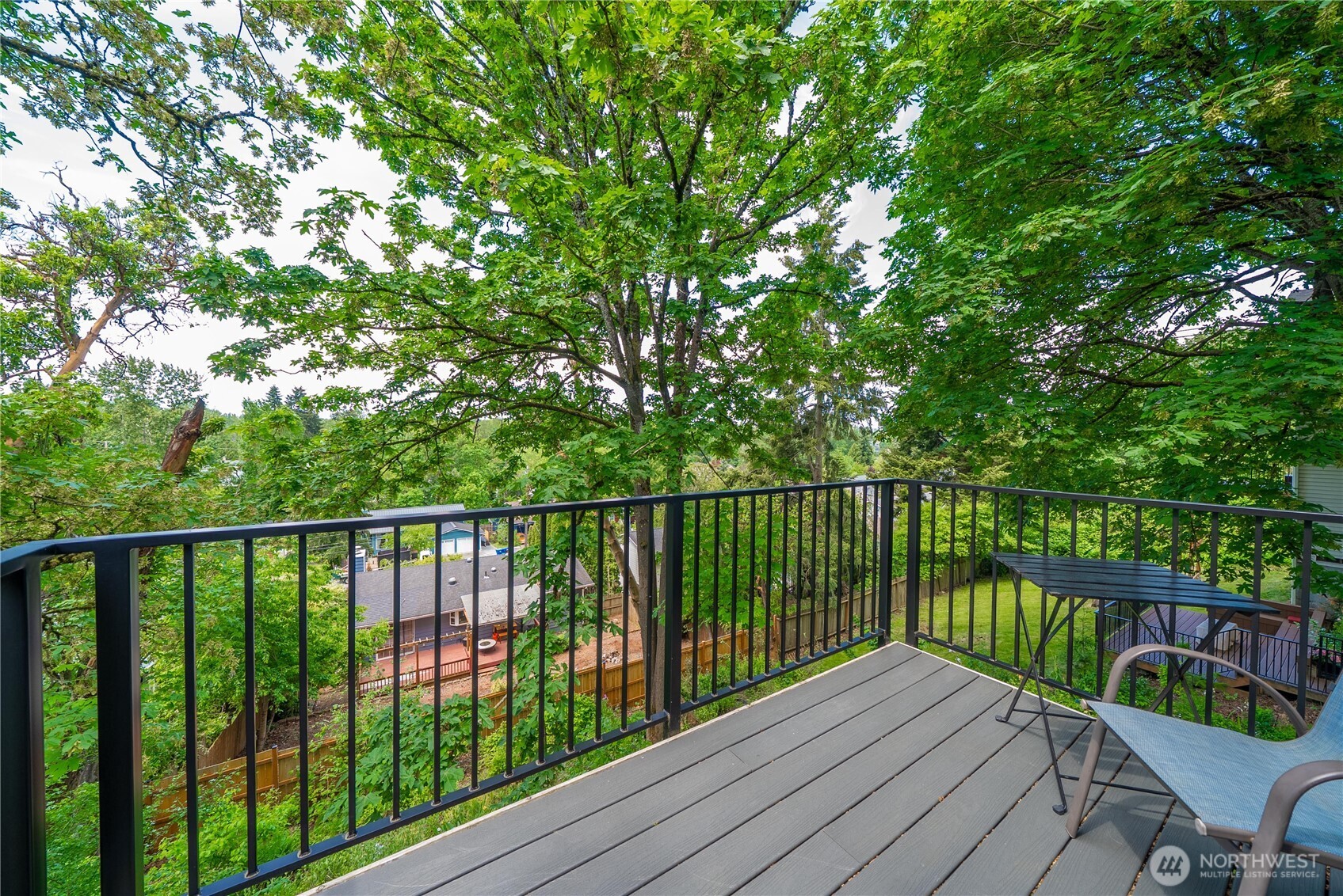 5643 16th Avenue SW Seattle WA 98106