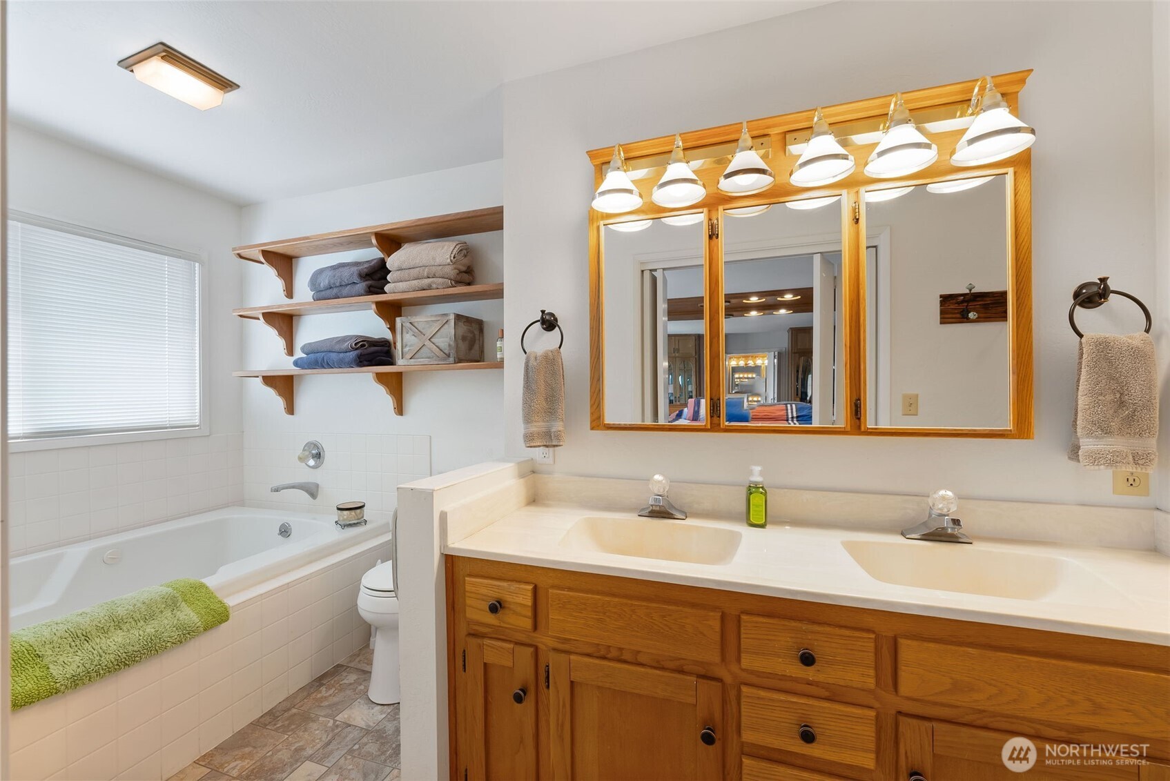 4596 Woodcock Road Sequim WA 98382