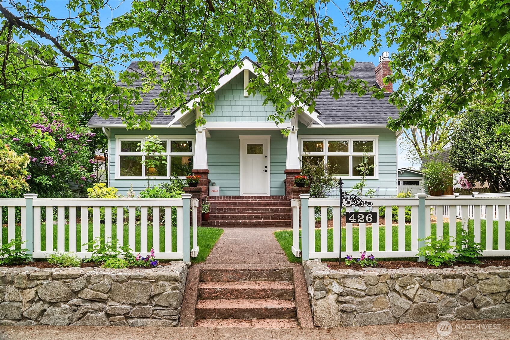 426 30th Avenue S Seattle WA 98144