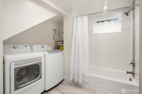 426 30th Avenue S Seattle WA 98144