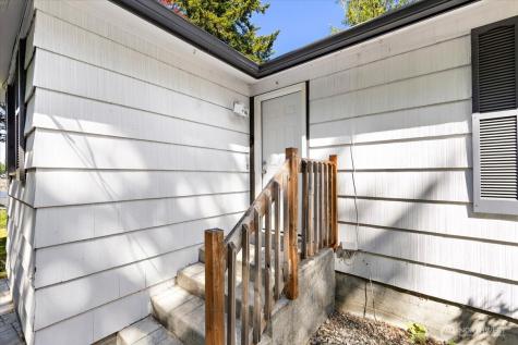 3817 Shelby Lynnwood WA 98087