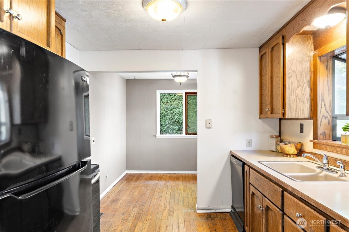 3817 Shelby Lynnwood WA 98087