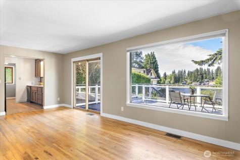 3817 Shelby Lynnwood WA 98087
