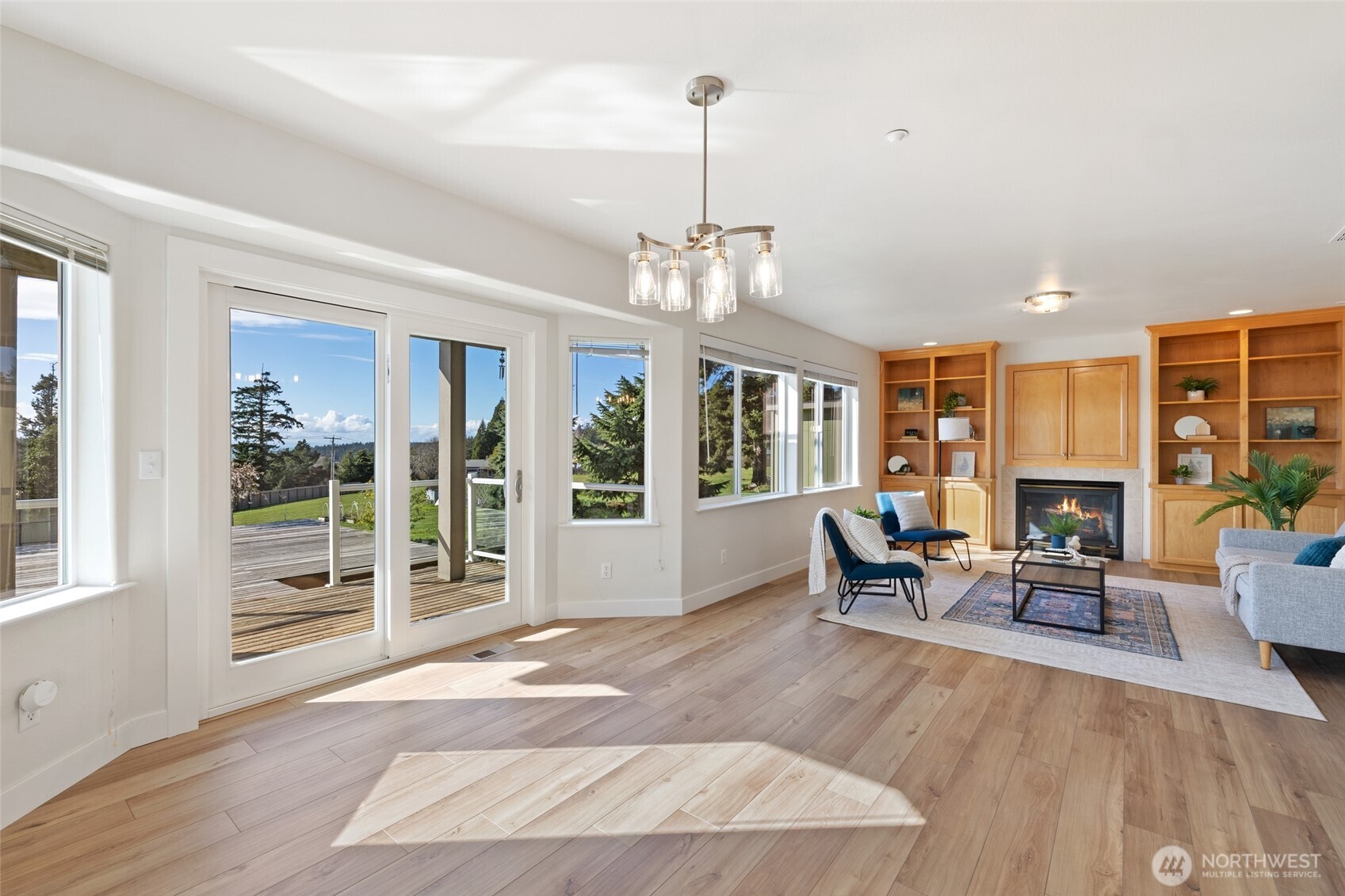 2255 Aviator Lane Oak Harbor WA 98277