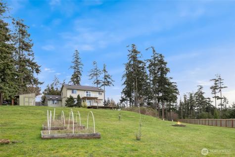 2255 Aviator Lane Oak Harbor WA 98277