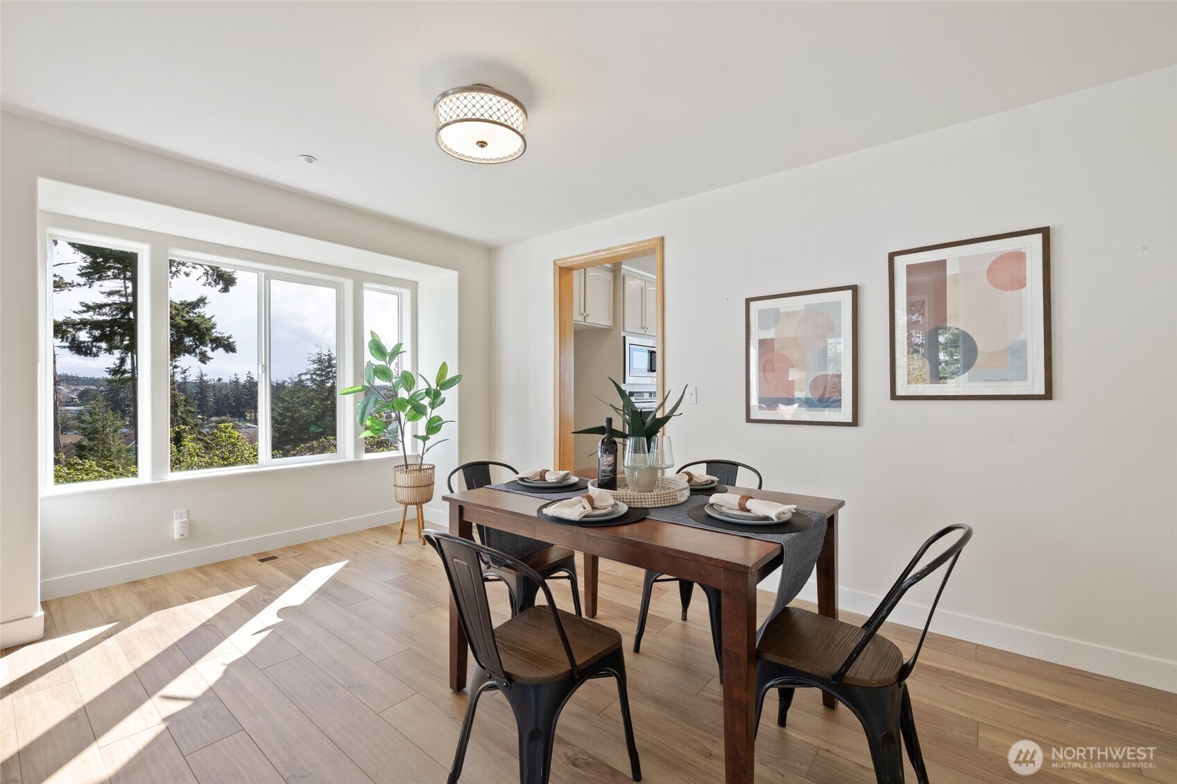 2255 Aviator Lane Oak Harbor WA 98277
