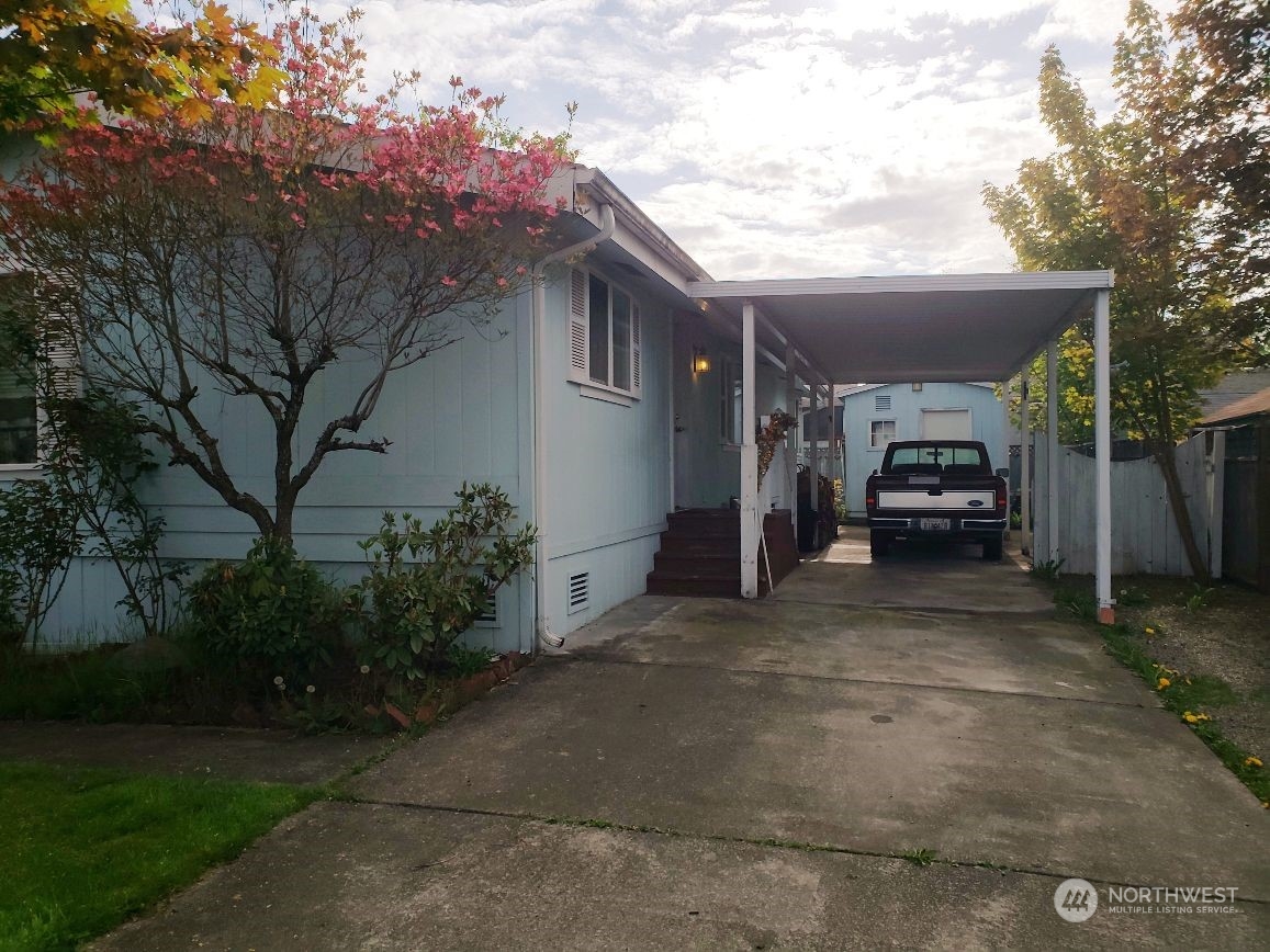 520 Willow Drive Enumclaw WA 98022