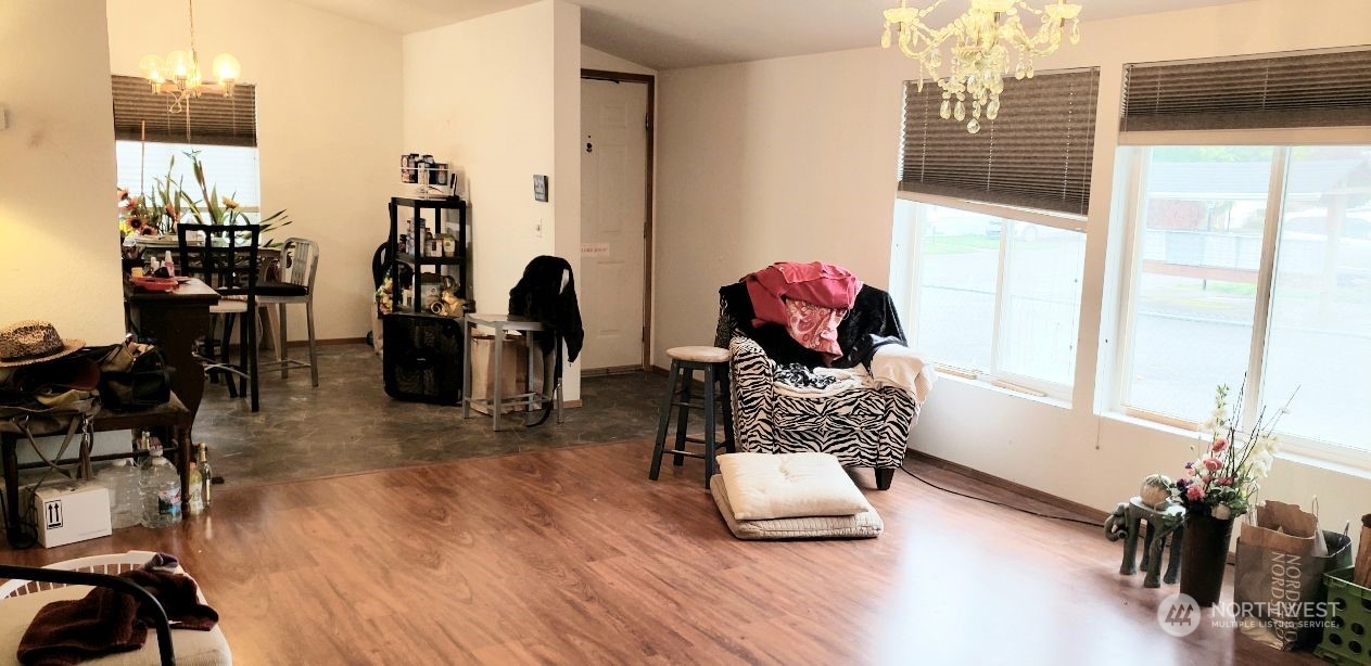520 Willow Drive Enumclaw WA 98022