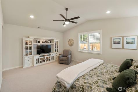 18021 133rd Avenue E Puyallup WA 98374