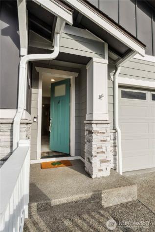 18021 133rd Avenue E Puyallup WA 98374