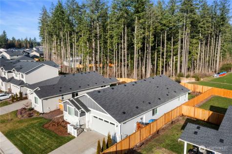 18021 133rd Avenue E Puyallup WA 98374