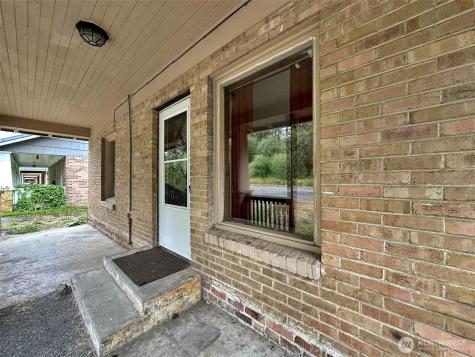 687 State Route 7 Morton WA 98356