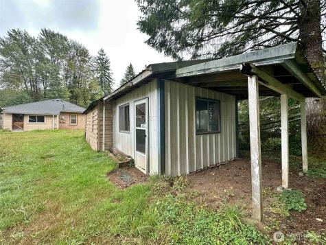 687 State Route 7 Morton WA 98356