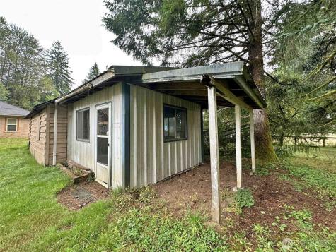 687 State Route 7 Morton WA 98356