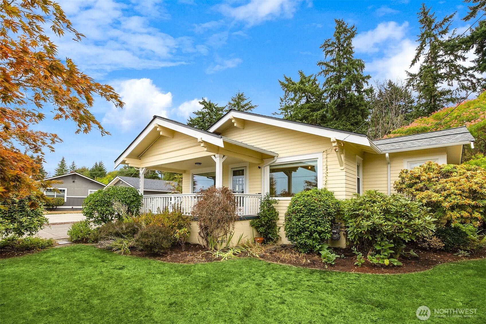 18330 9th Avenue NE Poulsbo WA 98370