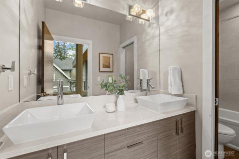 16323 NE 44th Court Redmond WA 98052
