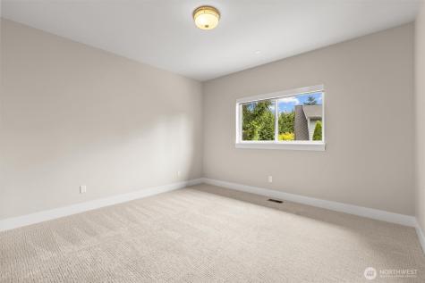 16323 NE 44th Court Redmond WA 98052