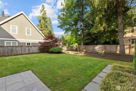 16323 NE 44th Court Redmond WA 98052