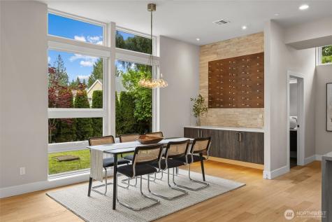 16323 NE 44th Court Redmond WA 98052