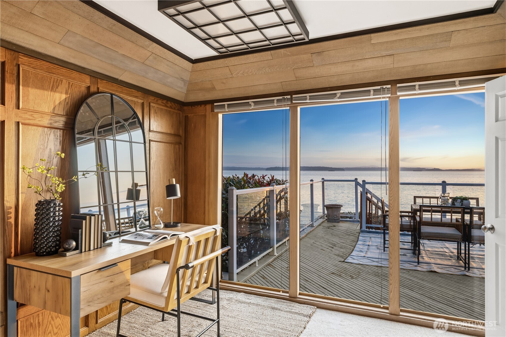 5637 Beach Drive SW Seattle WA 98136