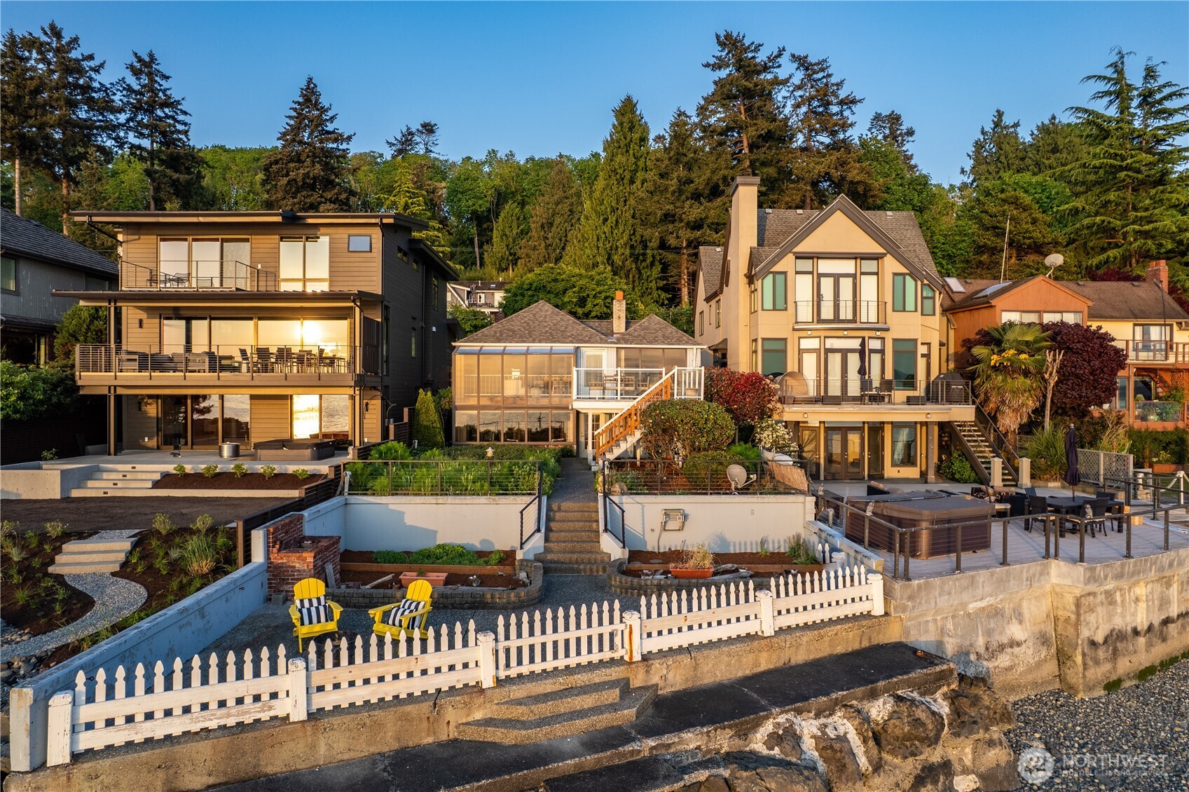 5637 Beach Drive SW Seattle WA 98136