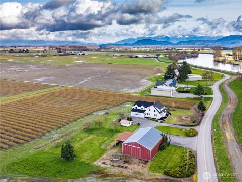 15447 Summers Drive Mount Vernon WA 98273