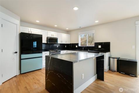 11515 138th Street Ct E Puyallup WA 98374
