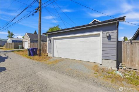 4927 N Bristol Street Tacoma WA 98407