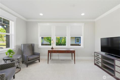 4927 N Bristol Street Tacoma WA 98407