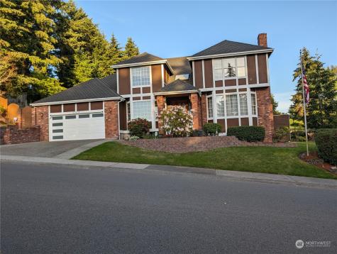 32524 11th Avenue SW Federal Way WA 98023