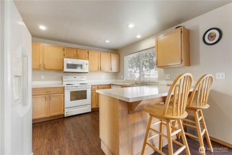 10124 SE 243rd Street Kent WA 98030